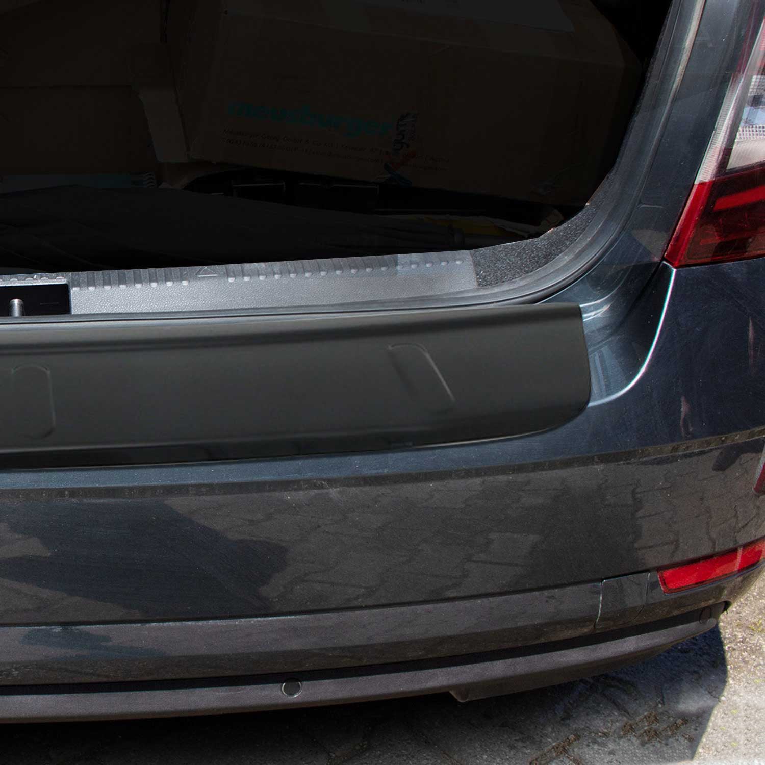 Ladekantenschutz für Skoda Octavia III Limo 2013-2019 Acryl glänzend schwarz