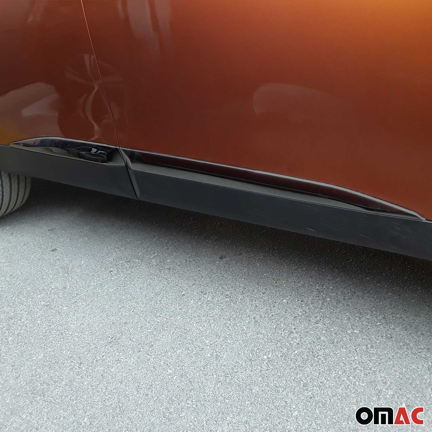 Seitentürleiste Türschutzleiste für Peugeot 2008 2019-2026 Chrom Stahl Dunkel 4x