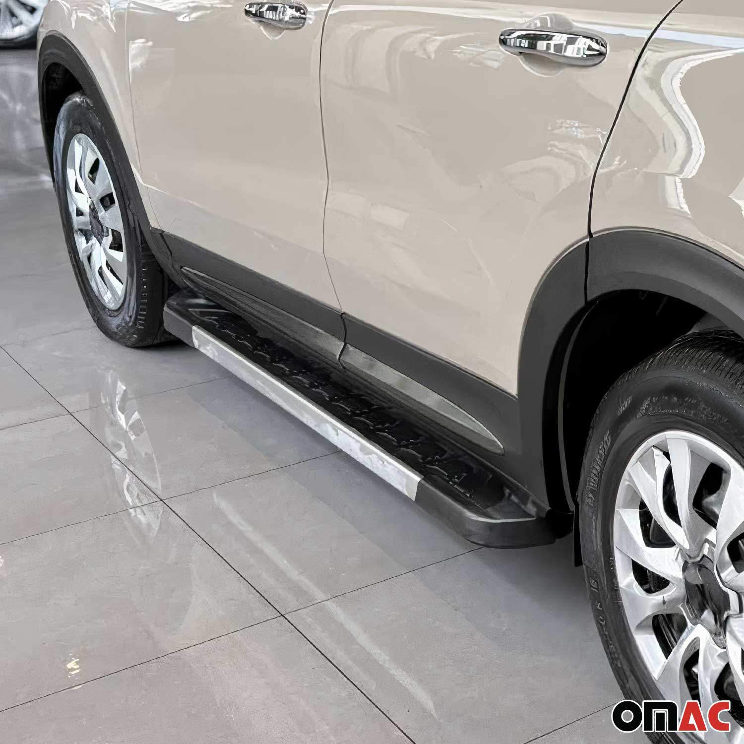 Seitentürleiste Türschutzleiste für Fiat 500X 2015-2026 Chrom Stahl Dunkel 4x