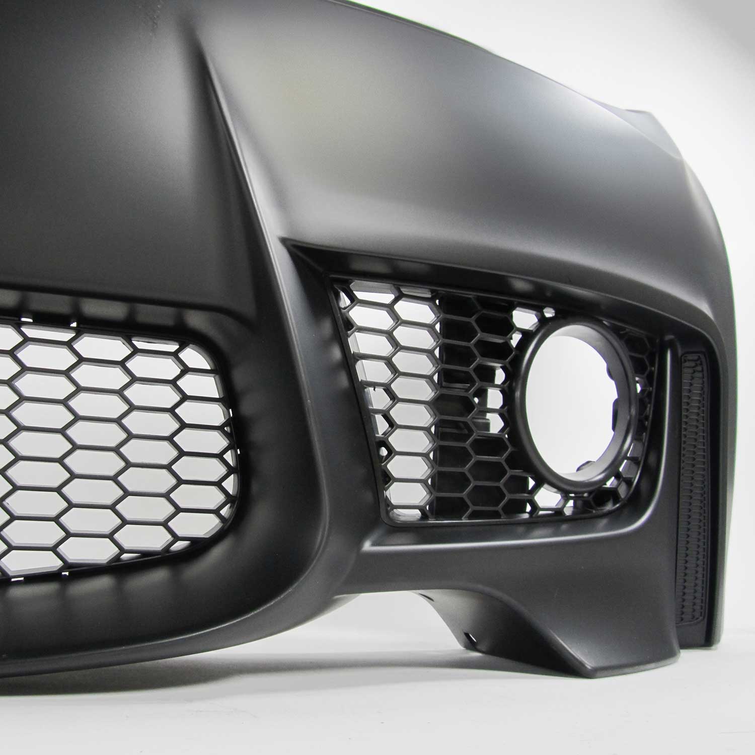 JOM Frontstoßstange für BMW E81/E82/E87/E88 2004-2013 mit Kühlergrill Schwarz