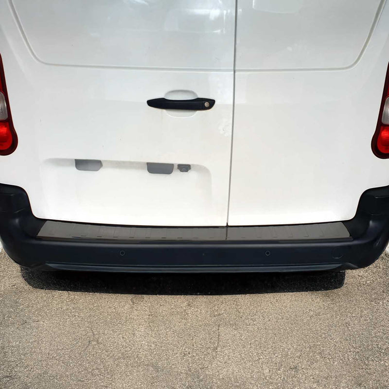 Ladekantenschutz Stoßstangenschutz für Opel Combo 2019-2024 Chrom Dunkel