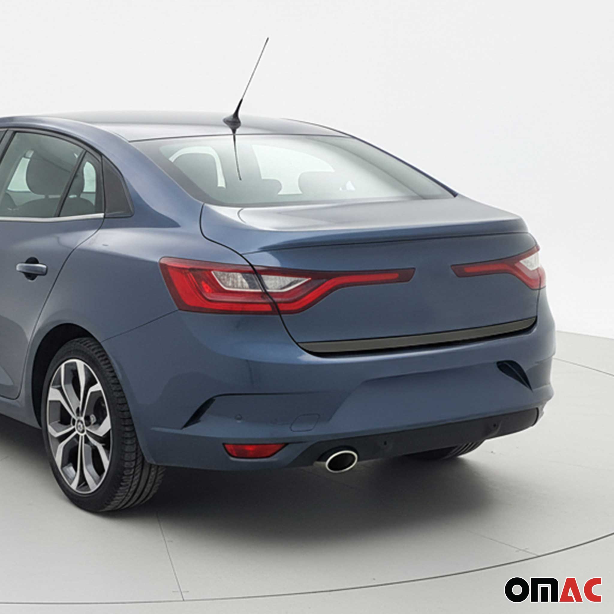 Kofferraumleiste Heckleiste Chrom für Renault Megane 2016-2020 Limo Dunkel