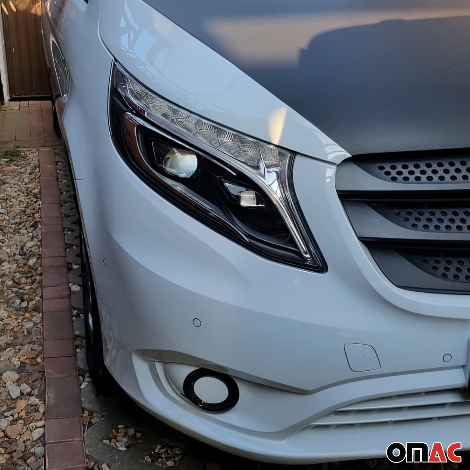 Nebelscheinwerfer Rahmen Umrandung für Mercedes Vito W447 2014-2019 Echt Carbon