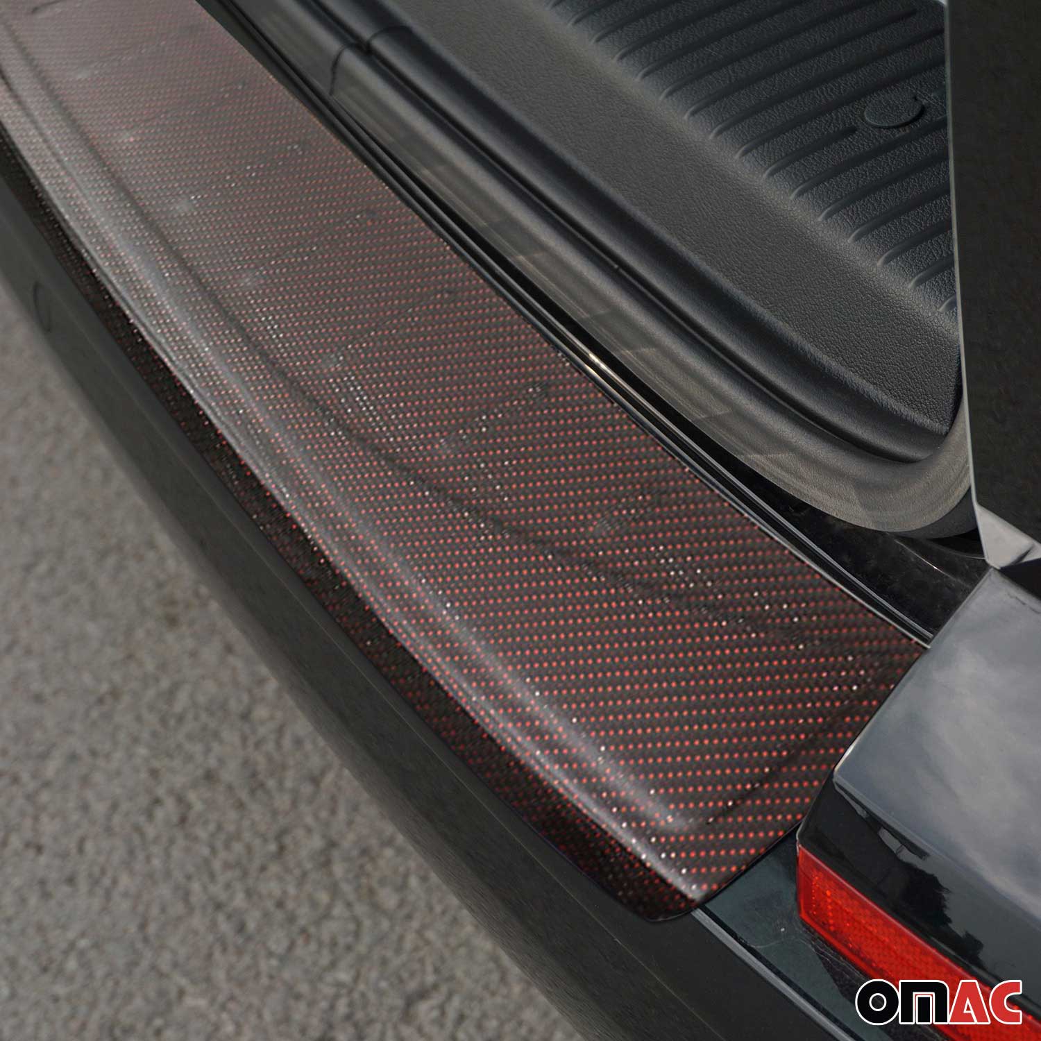 Ladekantenschutz für VW Transporter alle T6 2015-2024 Heckklappe Echt Carbon Rot