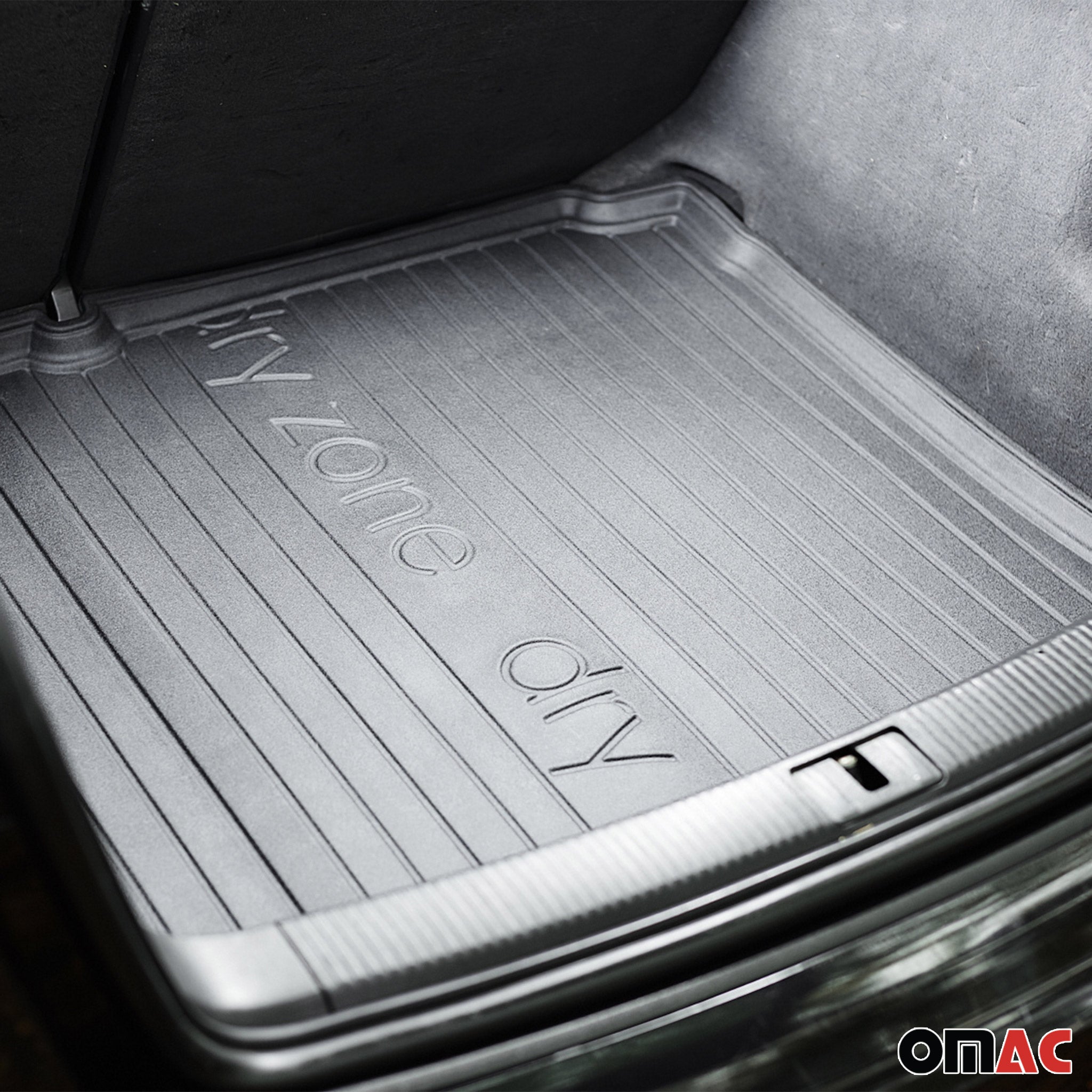 Kofferraummatte für Kia Ceed I Wagon 2006-12 ohne variablen Kofferraumboden TPE