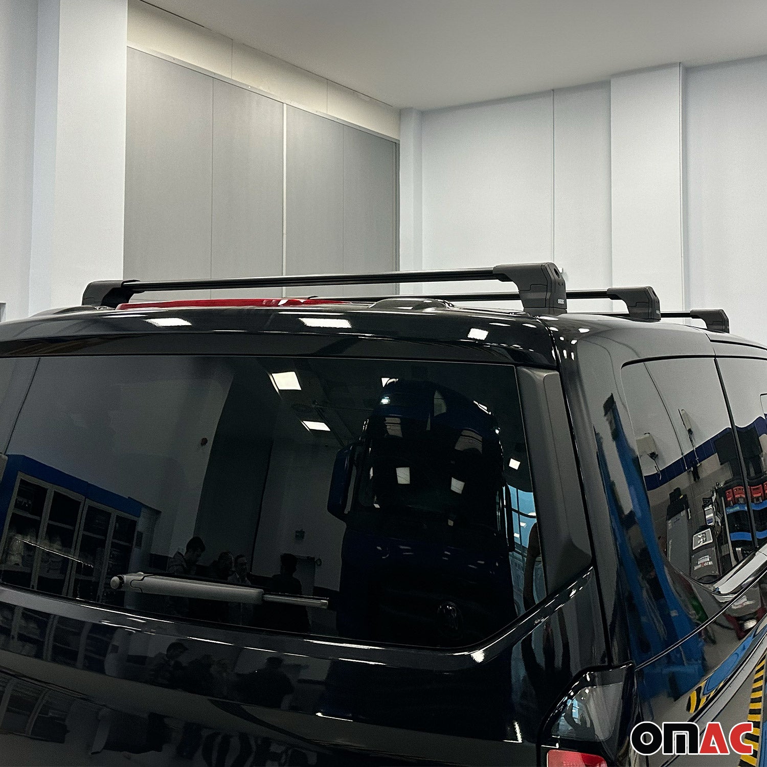 Dachträger für Ford Transit Custom / Tourneo Custom 2023-2026 75kg Schwarz 3 tlg