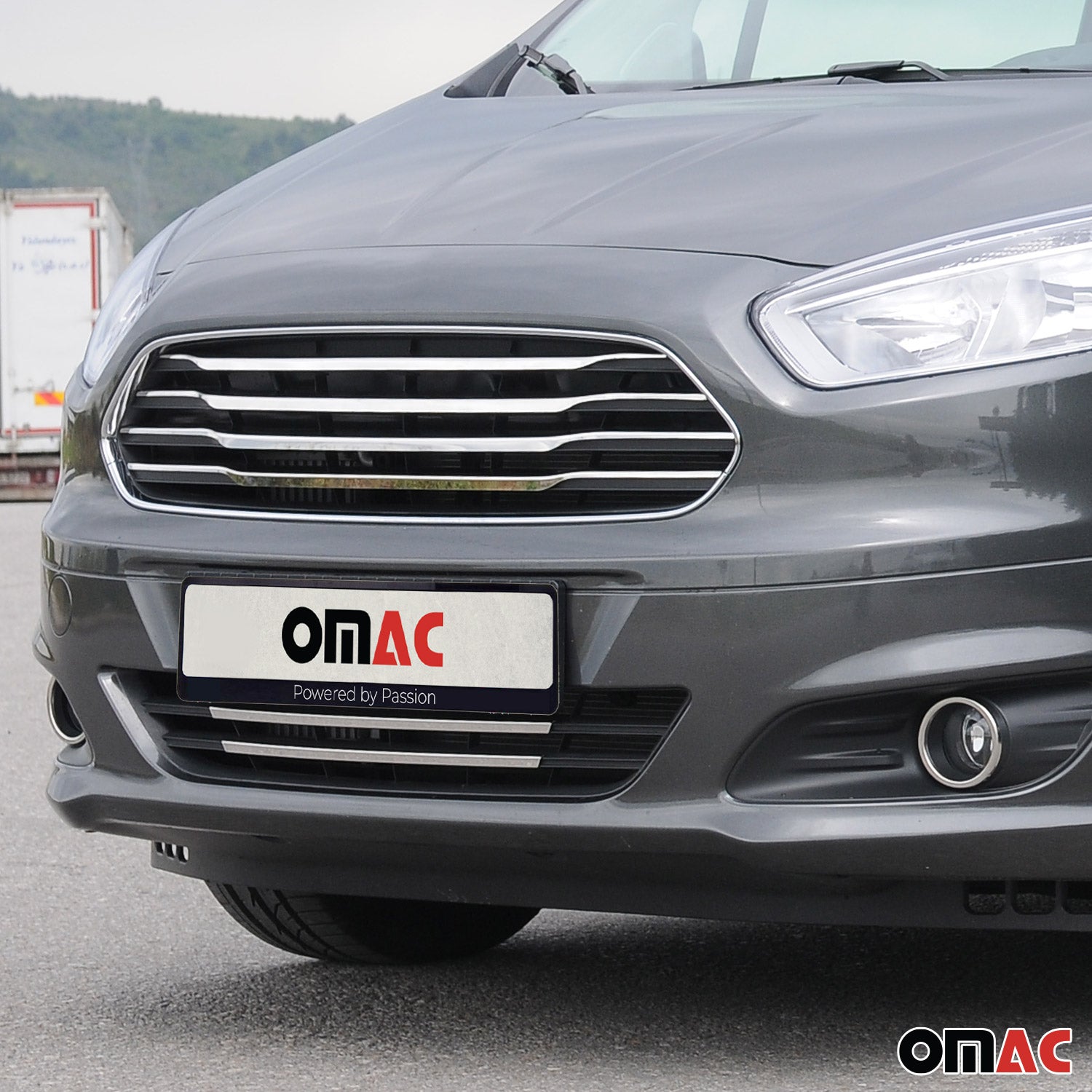 Kühlergrill Leisten Grillleisten für Ford Transit Courier 2014-2018 Chrom 2x
