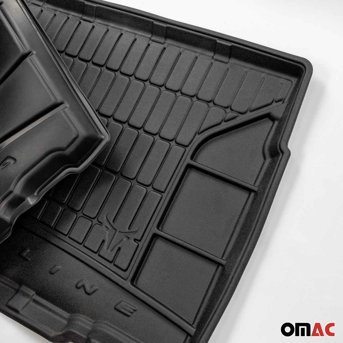 OMAC Fußmatten & Kofferraumwanne Set für Ford Focus mk3 Turnier 2010-2018