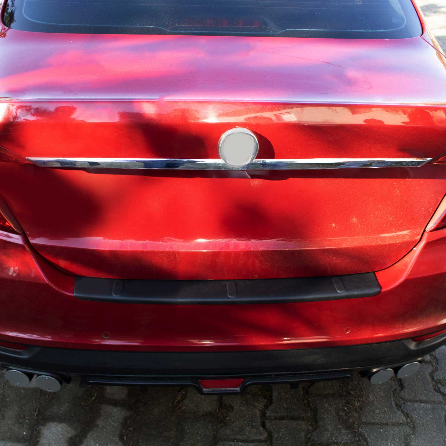 Ladekantenschutz Stoßstange für Fiat Tipo Stufenheck 2015-26 Acryl matt schwarz