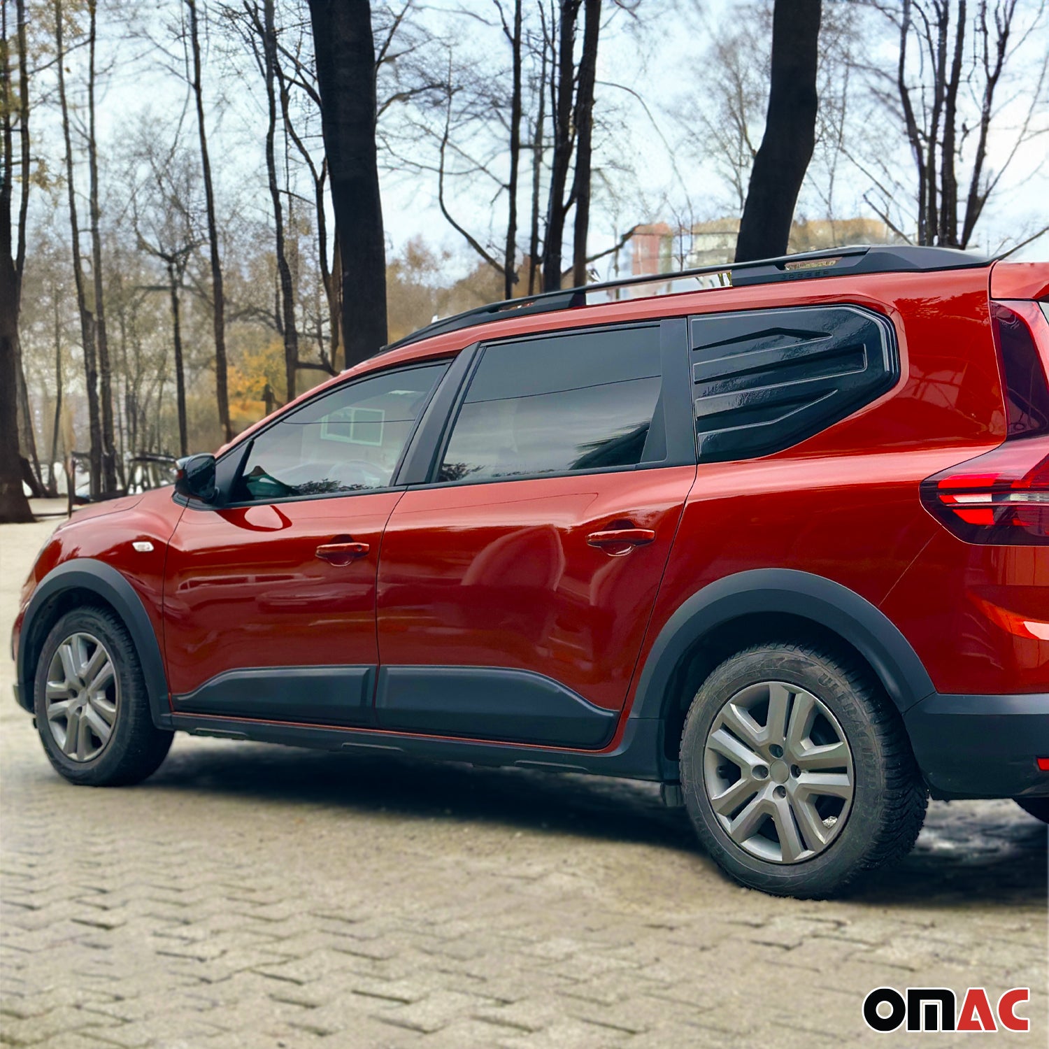 Heckfenster Verkleidung für Dacia Jogger 2022-2026 MPV Schwarz 2 tlg