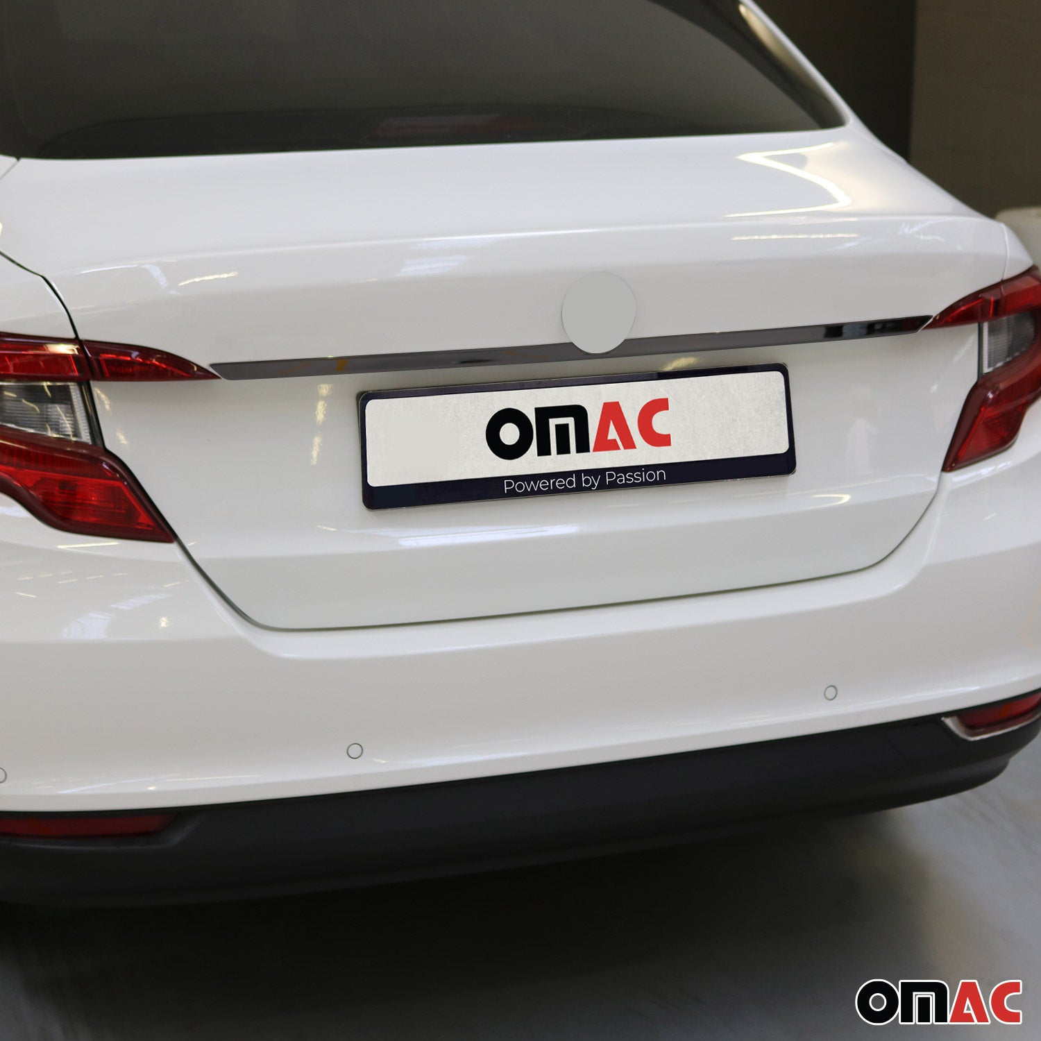 Kofferraumleiste Heckleiste für Fiat Tipo 2015-2025 Limo Edelstahl Dunkel