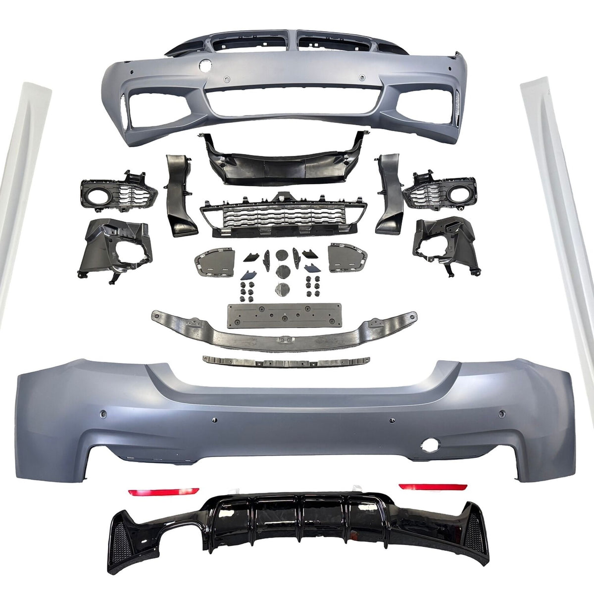 JOM Stoßstangen-Kit für BMW F36 Gran Coupé 2014–17 MT VA/HA (PDC/SRA) Seitenschweller