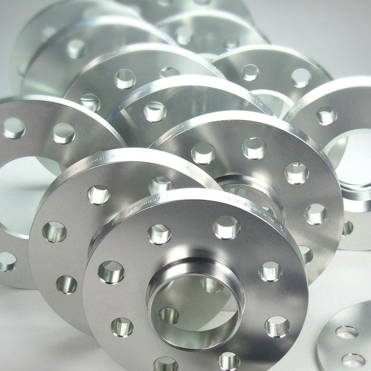 JOM Spurverbreiterung Set 20mm für Audi RS3 (8V) mit ABE Aluminium
