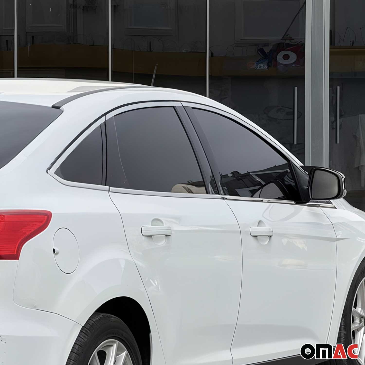 Fensterleisten Zierleisten für Ford Focus Stufenheck 2011-2018 Edelstahl 12tlg