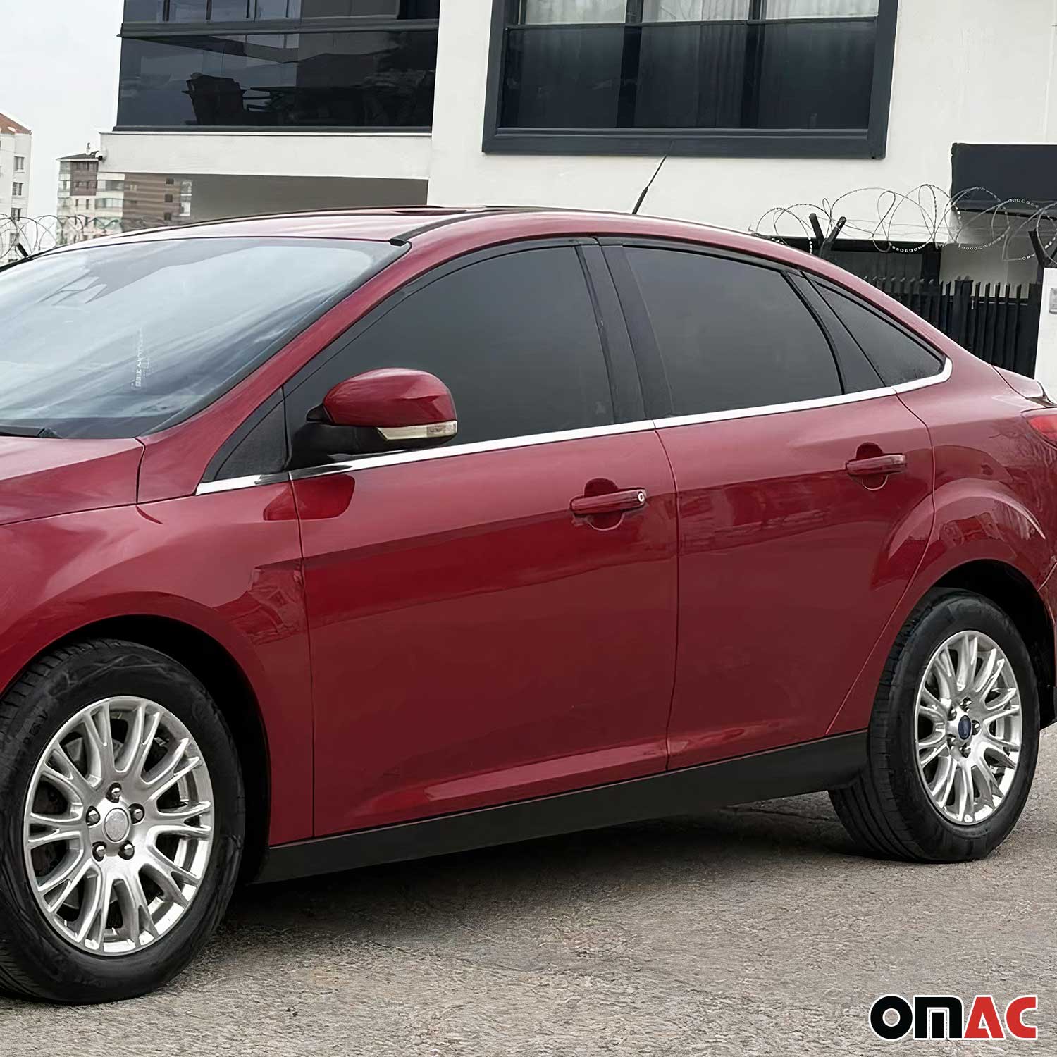 Fensterleisten Zierleisten für Ford Focus Limo 2010-2018 Edelstahl Chrom 8tlg