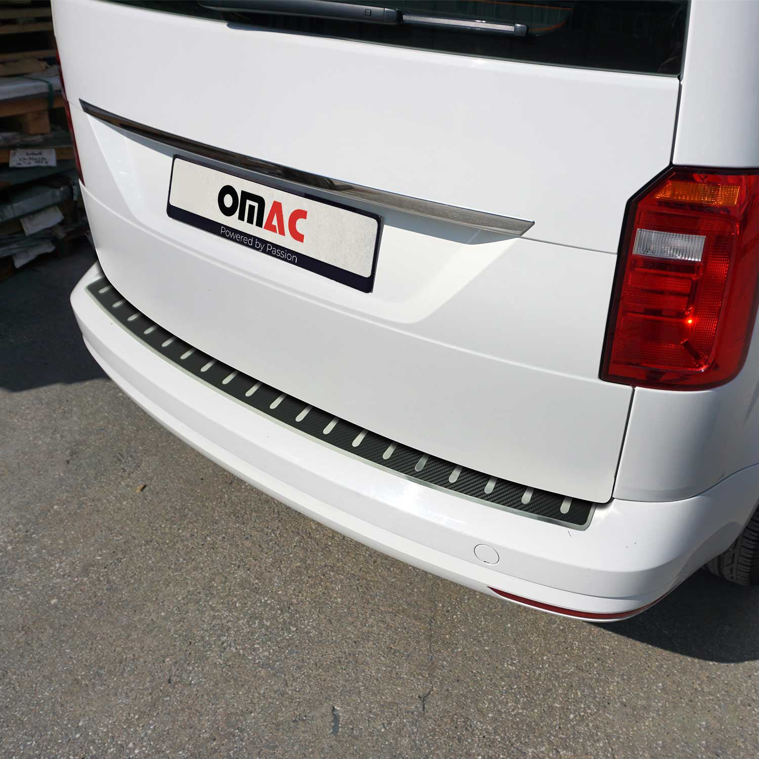 Ladekantenschutz für VW Caddy III 2015-2020 Facelift Edelstahl carbon foliert