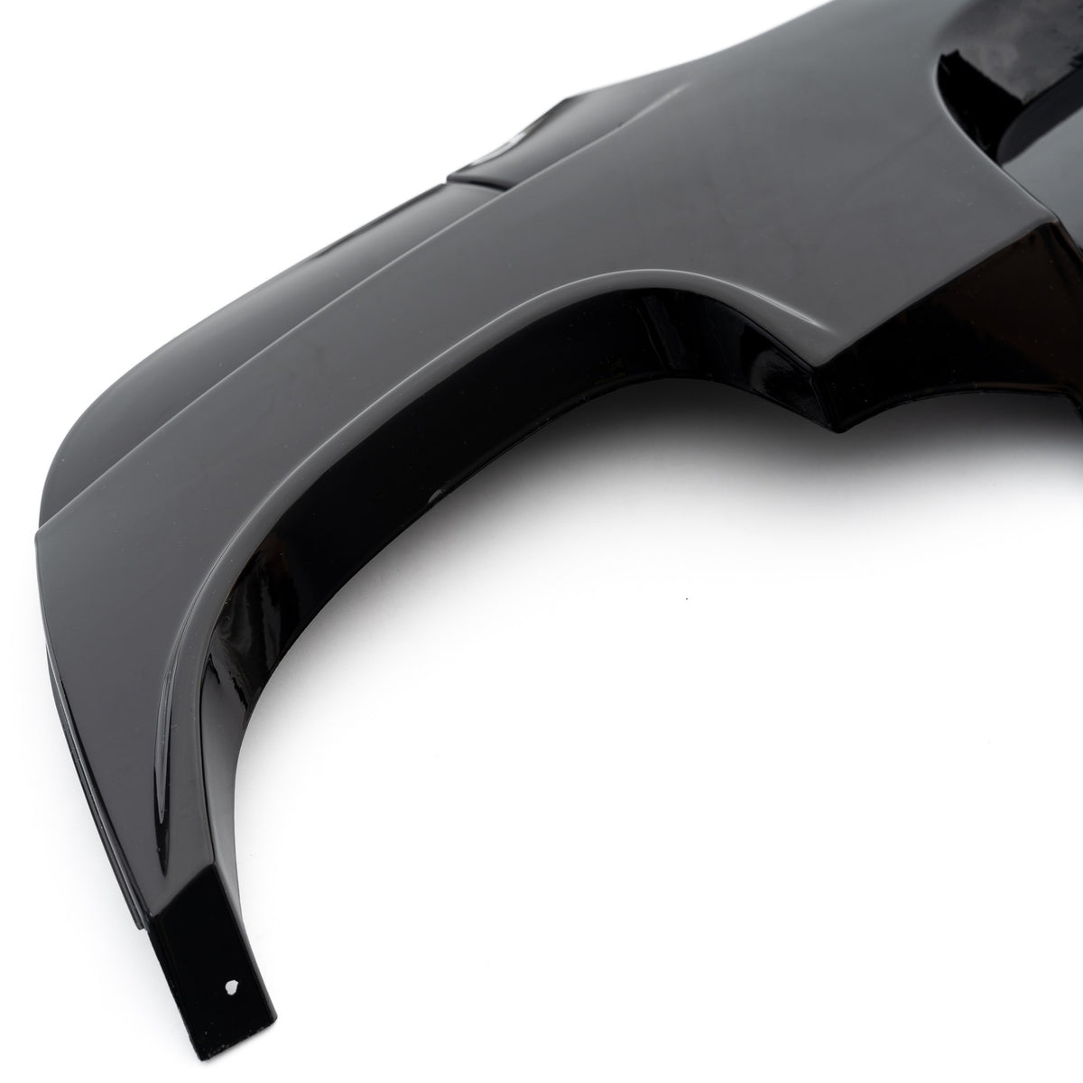 JOM Heckschürzeneinsatz für BMW 3er E92/E93 2006-2013 schwarz glänzend (1/2)-Rohr links
