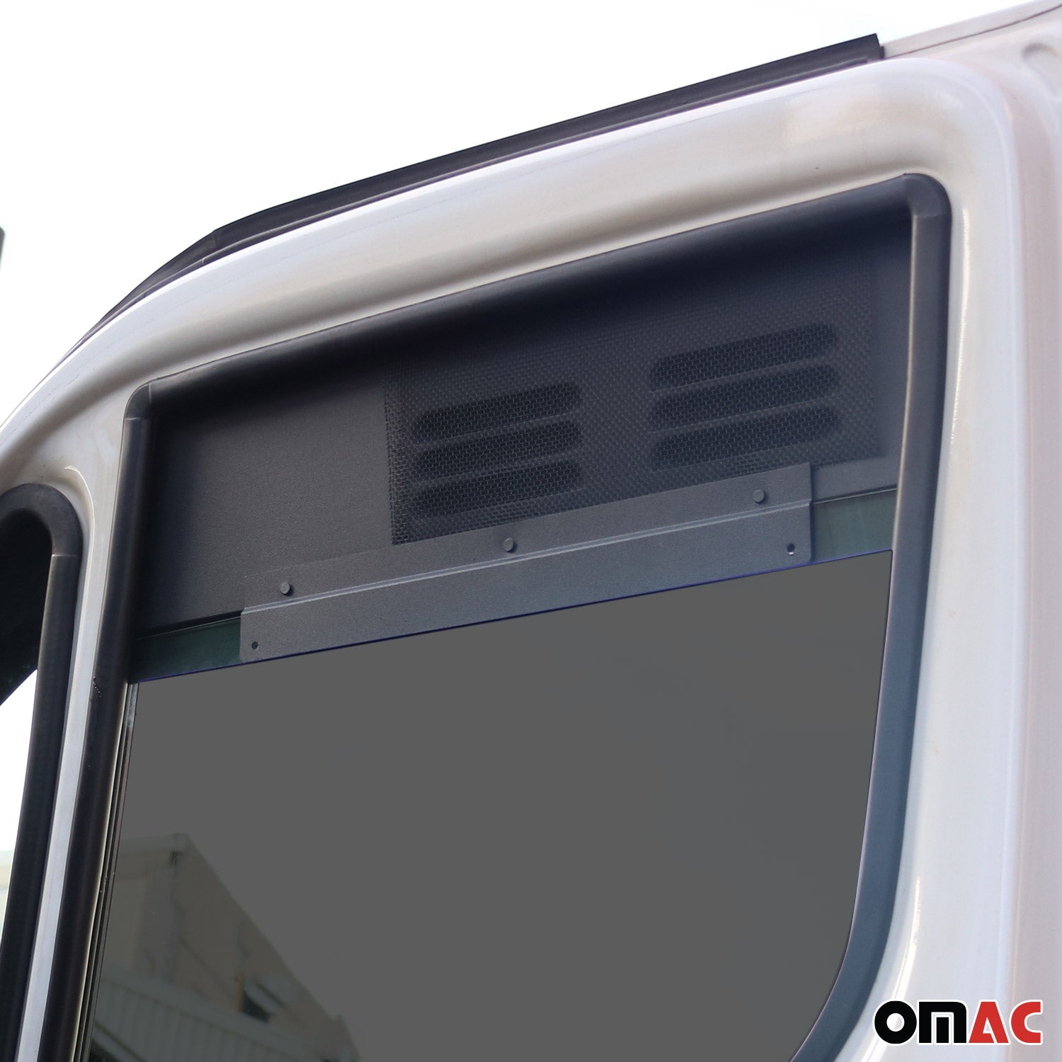 Lüftungsgitter Be & Entlüftung für Iveco Daily 2014-2026 Aluminium Schwarz 2tlg