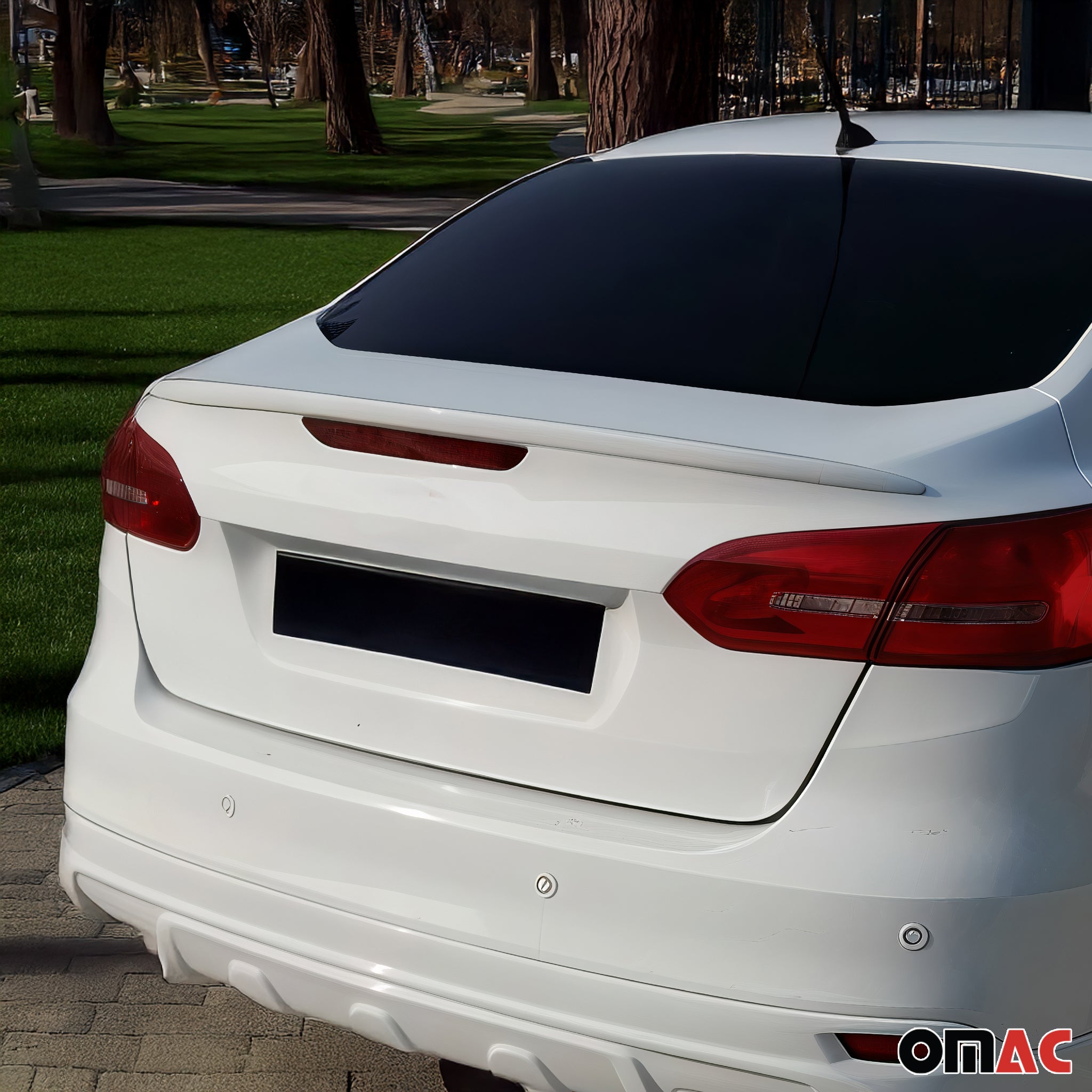 Heckspoiler Dachspoiler für Ford Focus III FL Limo 2015-2018 Hinten Grundiert