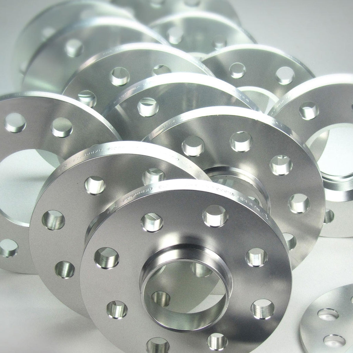 JOM Spurverbreiterung Set 10mm für Mercedes E-Klasse (210K) mit ABE Aluminium